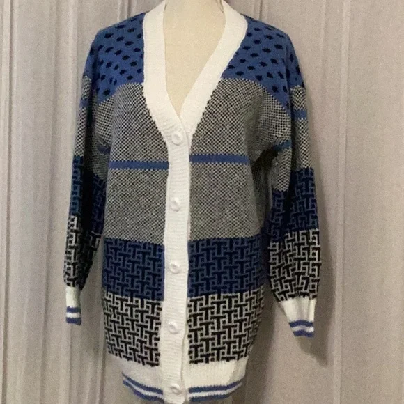 🌸Oversized Button Up V-Neck Cardigan Blue Grey White Black - Picture 8 of 12
